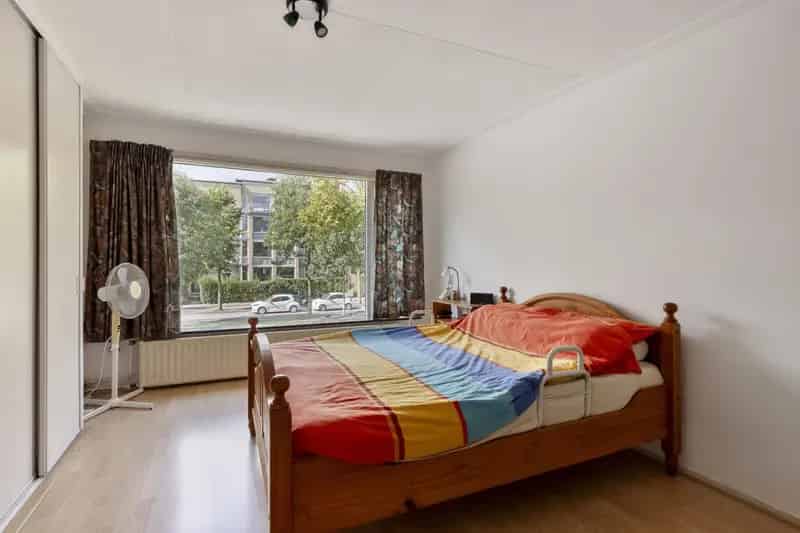 Ruime gezinswoning 5 slaapkamers Utrecht Oog in Al