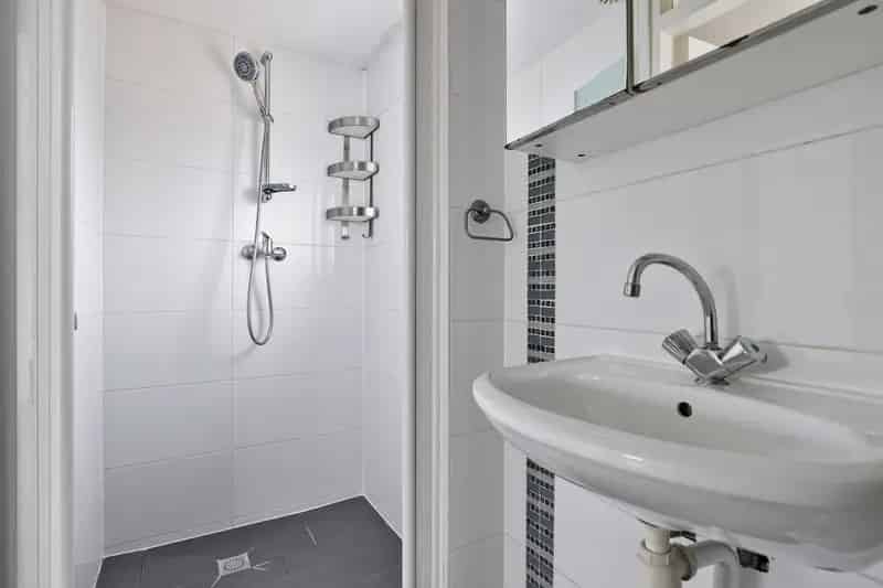 Tussenwoning Kerkbeeklaan Beverwijk Rustig Nabij Centrum Station