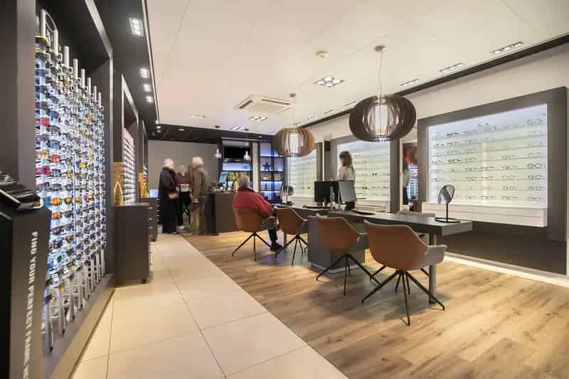 Winkel Sneek | Zoek winkels te huur: Oosterdijk 1 8601 BP Sneek 