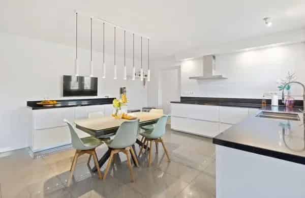 Ruime Moderne Woning Meerhoven 5 Slaapkamers Luxe Tuin
