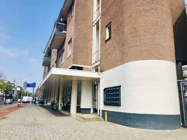 Amersfoort  (Albert Cuypstraat)  - Leusderweg