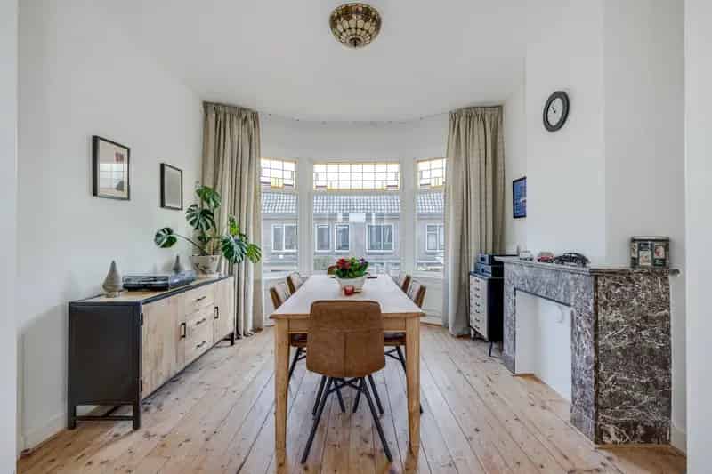Jaren 30 Bovenwoning Leiden Lage Mors 3 Slaapkamers Zonnepanelen