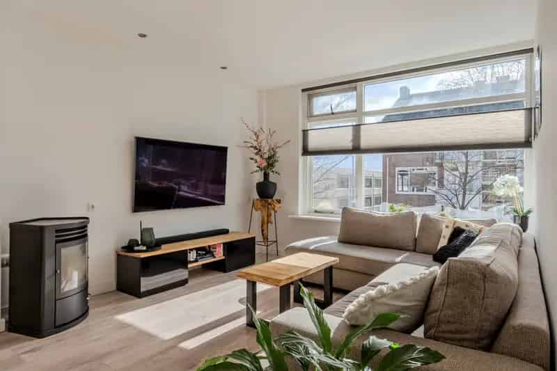 Appartement te koop Rotterdam Schiebroek 2-kamer 55m2 gerenoveerd