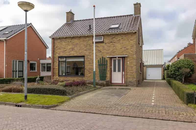 Vrijstaande woning Marum 3 slaapkamers garage ruime tuin