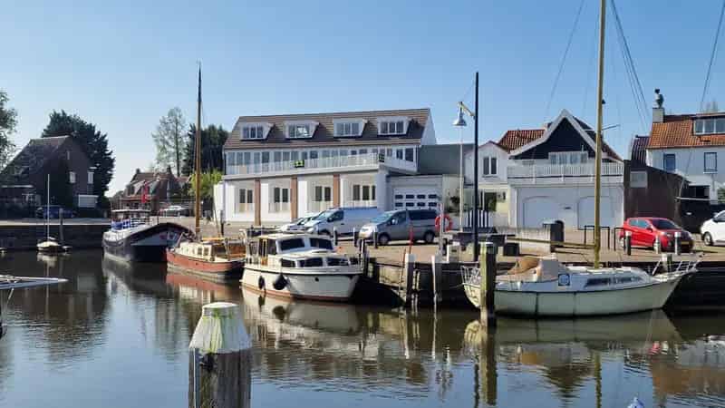 Huis Te Koop , Stad aan 't Haringvliet, Zuid-Holland