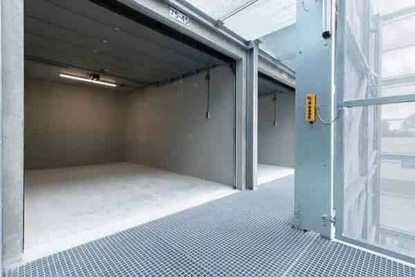 Opslagruimte te Huur 21m² Roelofarendsveen