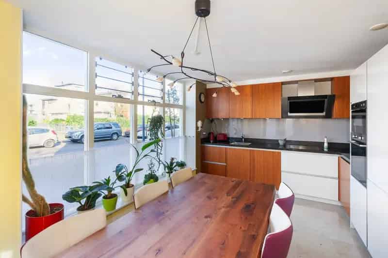 5 Kamer Hoekwoning Rotterdam  - 133m2 - Energielabel A