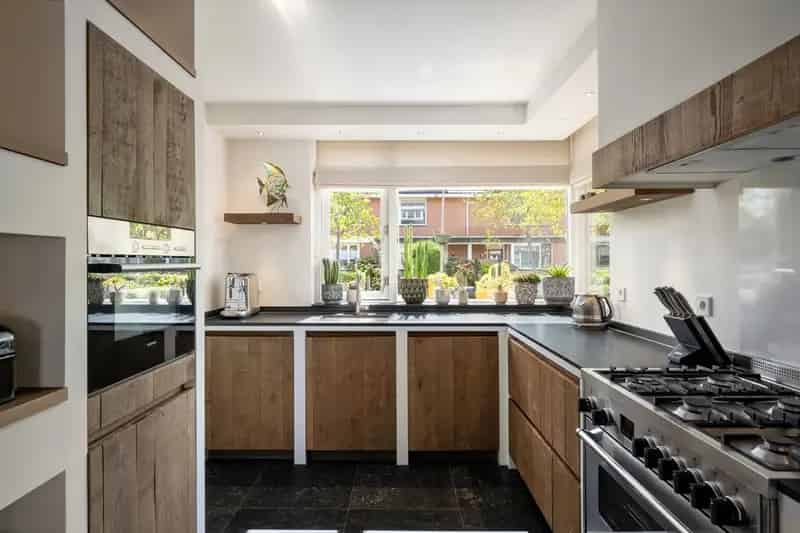 Huis te koop: Schrijnwerkerij 27 2993 CH Barendrecht | Funda