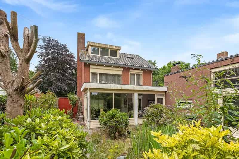 Vrijstaand Huis Oudenbosch - Ruime woning nabij centrum