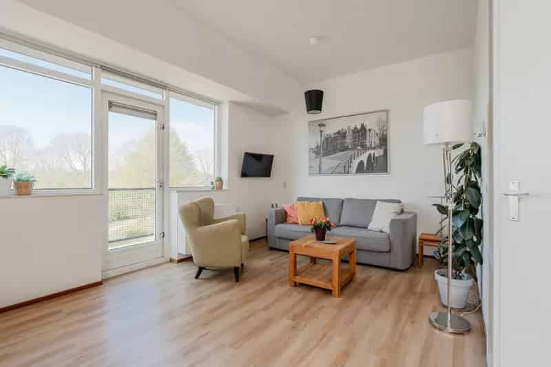 Ruim 3 kamer appartement Muiderberg nabij IJmeer