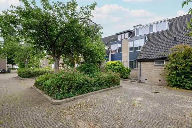 Gezinswoning Veldenbuurt 3 slaapkamers moderne keuken 13 zonnepanelen