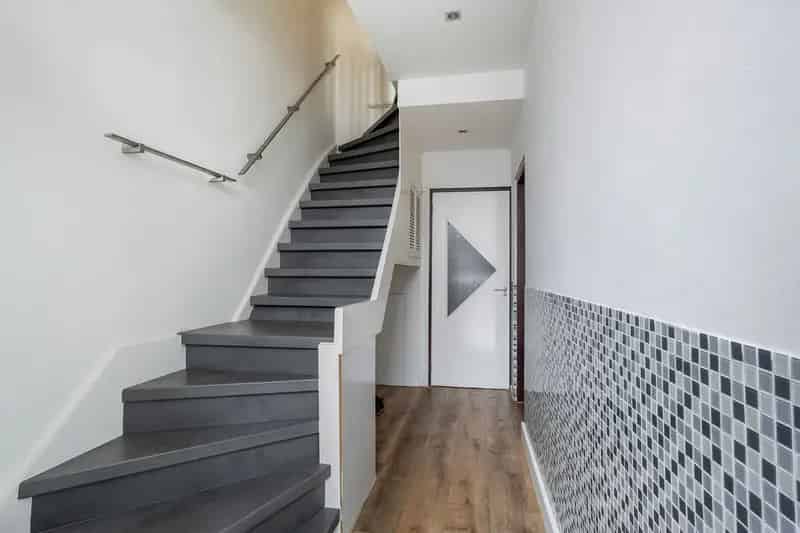 Herenhuis Schiedam 6 slaapkamers 2 badkamers 170m2 tuin