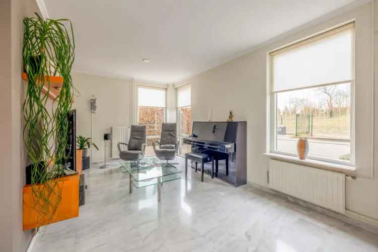 Vrijstaande woning Steyl 4 slaapkamers grote tuin