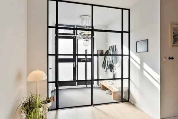 Te Huur: Ruime 3 Slaapkamers Benedenwoning Rotterdam Noord 130m2