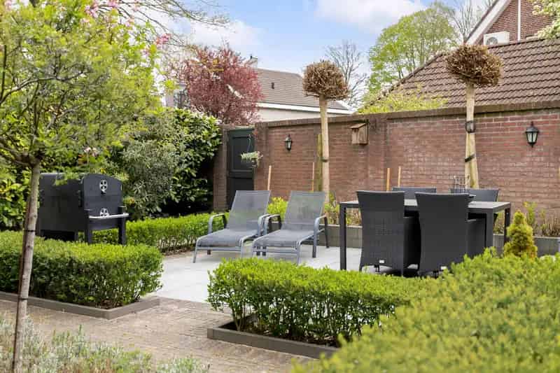 Vrijstaande woning Prinsenbeek 504m2 tuin Kantoor Aan Huis
