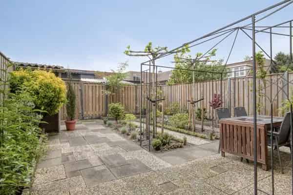 3-kamer appartement begane grond tuin Zuid Alphen aan den Rijn
