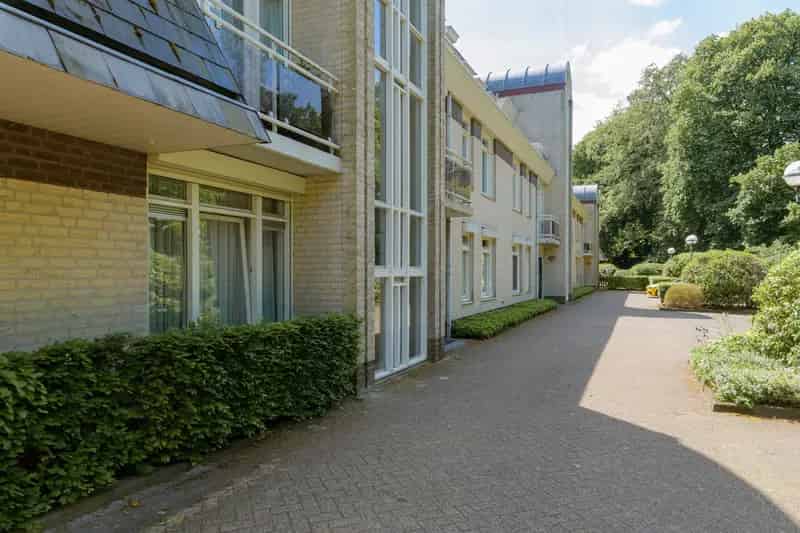 Appartement Breda Ruim 3 Kamer Terras 2 Parkeerplaatsen