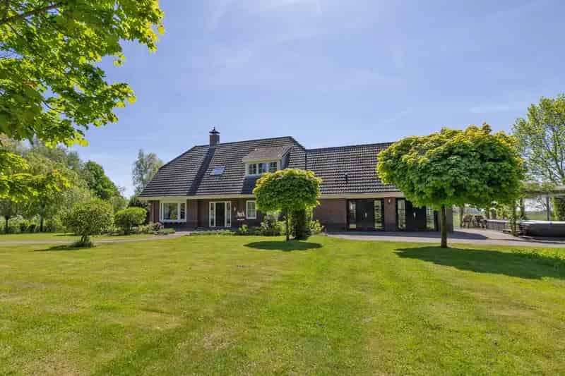 Vrijstaand Landhuis Weesp 281m2 4 slaapkamers Energielabel A++++