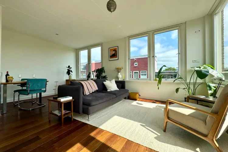 Amsterdam Spaarndammerbuurt: Licht 2 Kamer Appartement nabij Westerpark