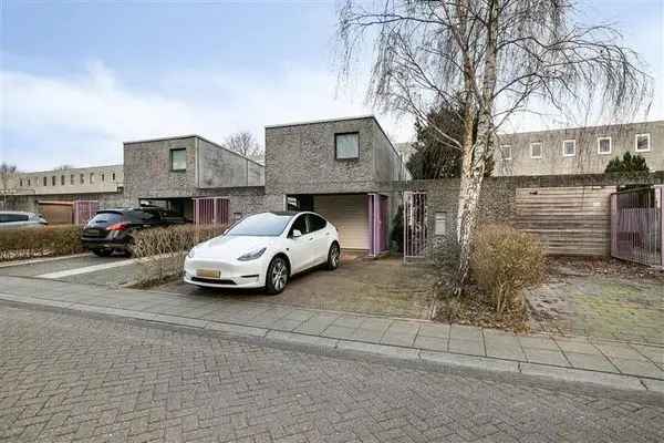 Ruime 4 Slaapkamers Familiewoning Almere Tussen de Vaarten