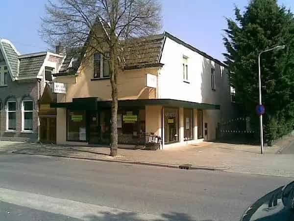 Horecapand Zeist Centrum 8 parkeerplaatsen