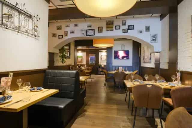 Te Koop: De Kleine Bistro Enschede - Restaurant met Terras