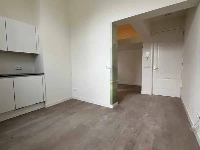 Kamer Westersingel Groningen per direct beschikbaar