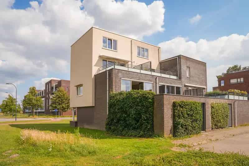 Moderne Villa te koop in Landgoed Driessen Waalwijk