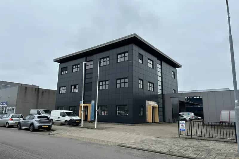 Kantoorruimte Haarlem Waarderpeld 287m² te huur