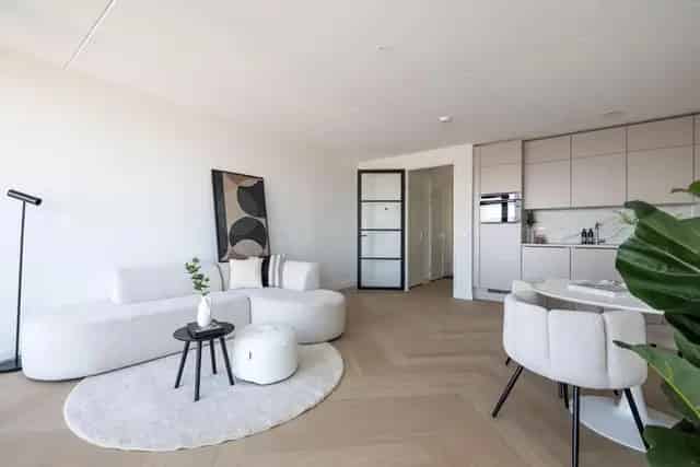 Portiekflat Rotterdam Noord Bergweg 75m2 3 Kamers 2024