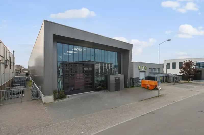 Bedrijfshal Barneveld te koop 900m2  Harselaar West