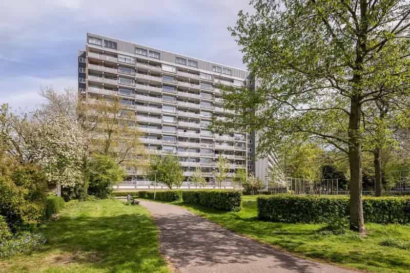 Groot 5-kamer appartement 108m2 Vlaardingen