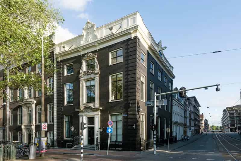 Kantoorruimte Amsterdam Herengracht: Modern Grachtenpand 1667