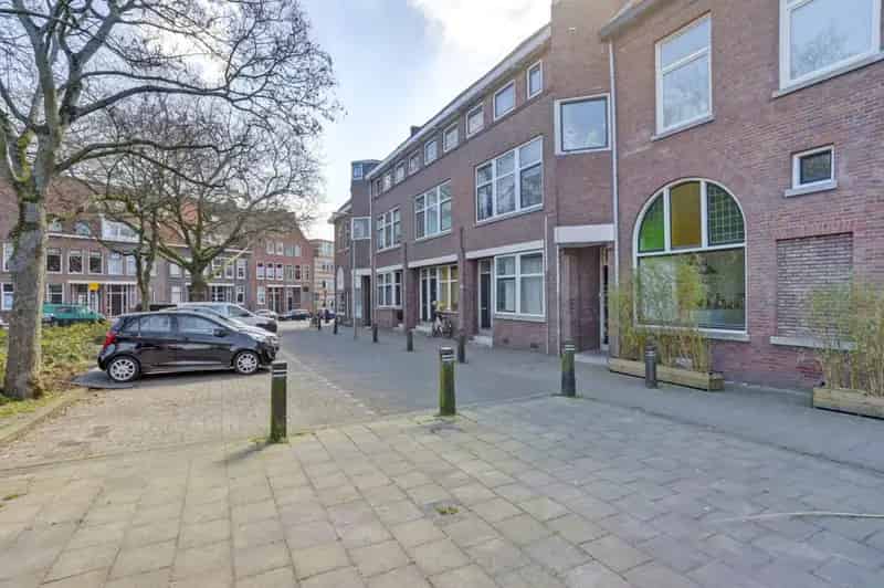 Dubbele Bovenwoning Schiedam West 4 Kamers 84m2 Balkon