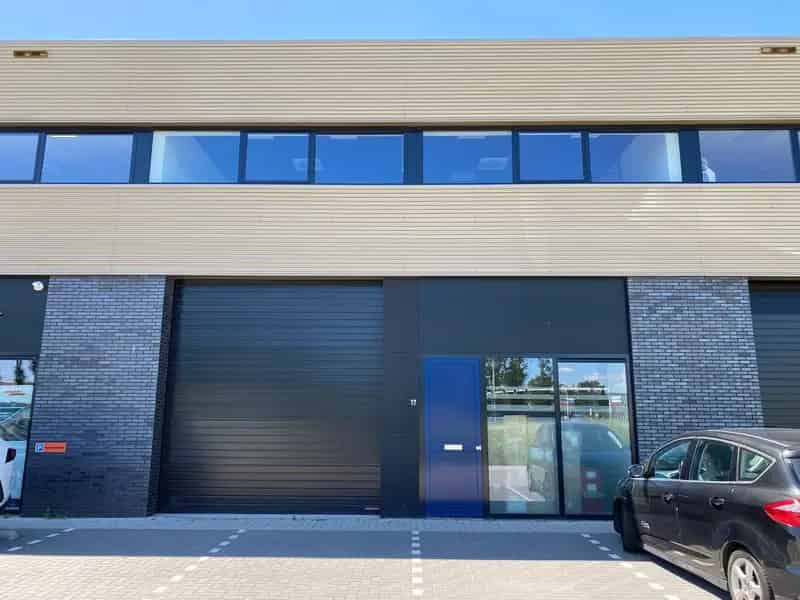 Bedrijfshal te Huur Bleiswijk 335m²