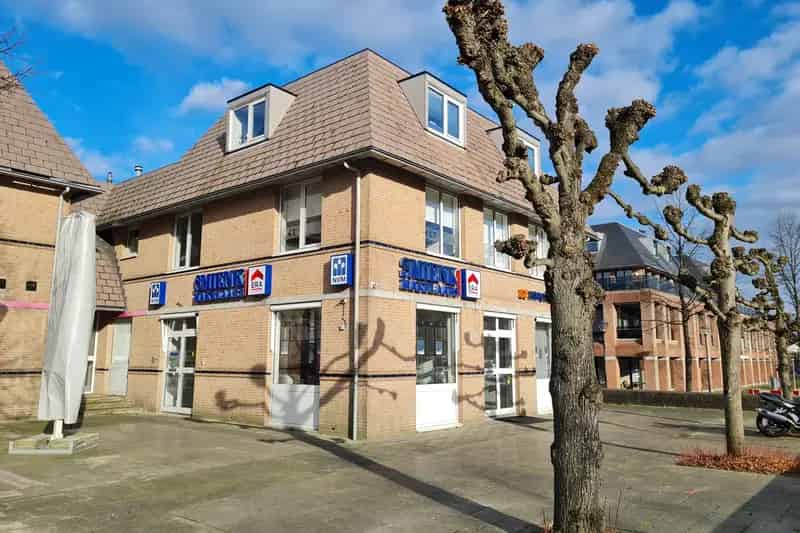 Kantoorruimte Prinsenbeek Markt 75m²