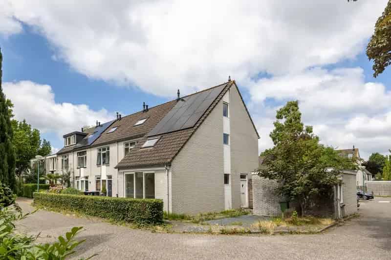 Huis te koop: Sterkenburg 2 3834 BB Leusden | Funda