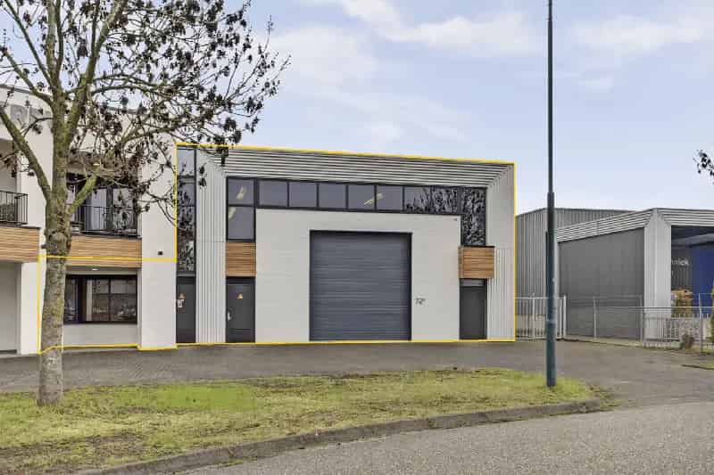 Bedrijfshal te huur Eersel 832m² kantoor 162m²