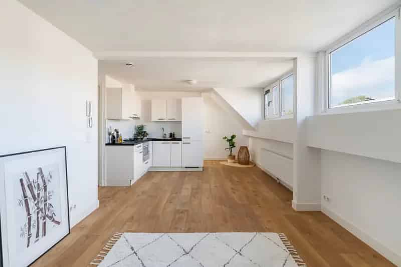 Modern 2-kamer appartement Laakkwartier Den Haag