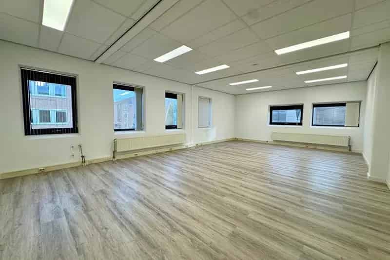Kantoorruimte Delft Delftechpark 960m²  A13