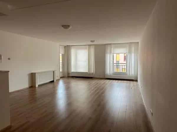 Ruim Appartement 102m2 Etten Leur Nabij Winkels Openbaar Vervoer