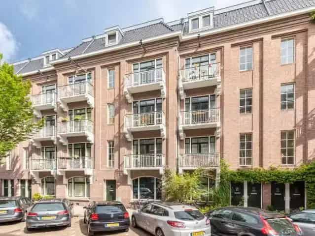 Ruim appartement Amsterdam Oost nabij Javastraat