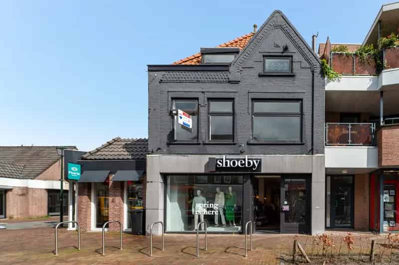 Belegging Kaatsheuvel: Winkel te Koop aan Hoofdstraat