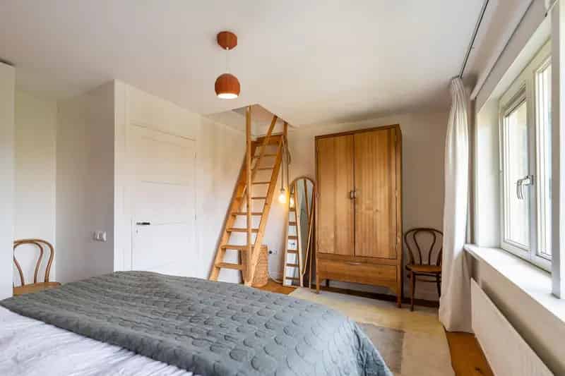 Hoekwoning Maastricht Sint Pieter  2 slaapkamers  Riante Aanbouw