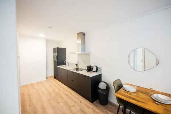 Appartement Rotterdam Prins Hendrikkade: Modern en Comfortabel