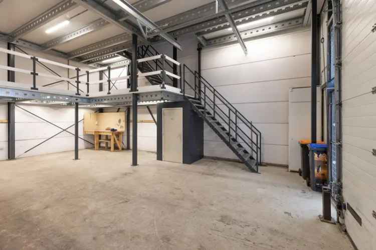 Bedrijfshal te koop Huizen 176m²