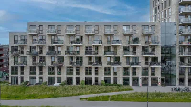 Nijmegen Waalbandijk: Modern 2-kamerappartement met Waal uitzicht
