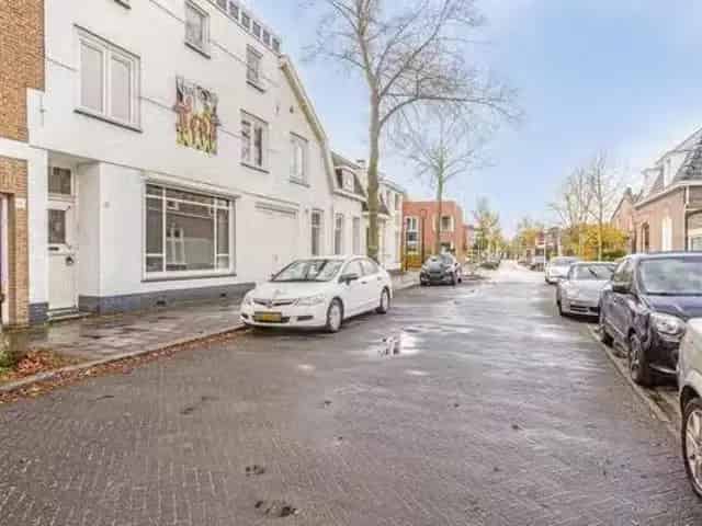 Tussenwoning Eindhoven 3 Slaapkamers 76m²
