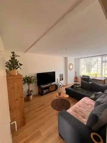 Woningruil IJmuiden naar kleine plaats Noord-Holland