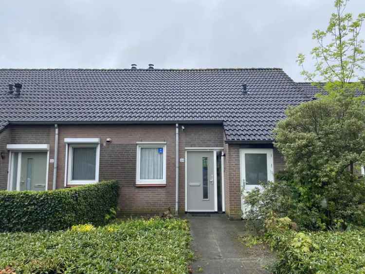 Twee Slaapkamers Tussenwoning Vlijmen Zuidtuin Gerenoveerde Badkamer